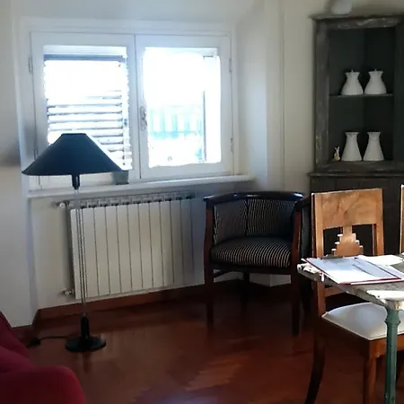 Alojamento de Acomodação e Pequeno-almoço L'appartamento